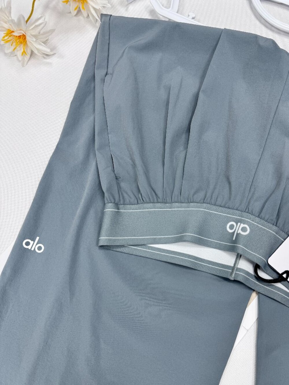 Steel Grey ALO Yoga Suit Up Trouser💙 (Regular) Summer | Trendy 😉30“inches - Picture 4 of 8